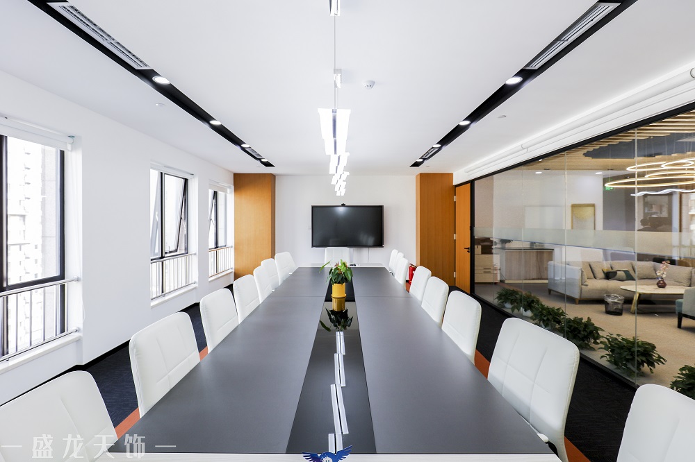 選材精良，嚴格把關